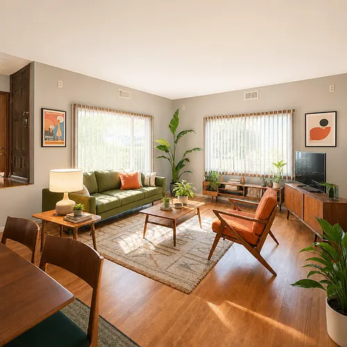 1214 43 1/2 Ave NE #1214 Photo 1