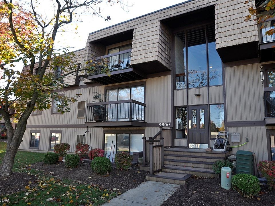 1st image of 9800 Cove Dr Unit 3H