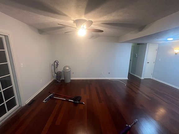 2nd image of 2472 Ravenel Dr