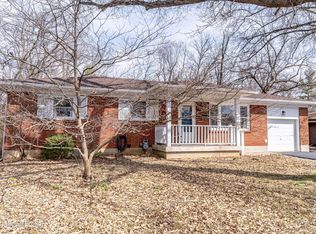 511 Washburn Ave, Lyndon, KY 40222