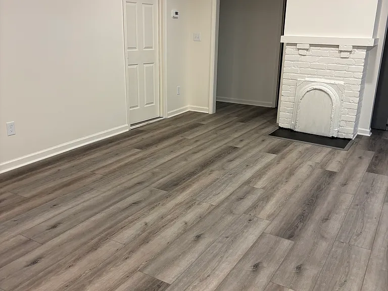 2520 E 21st St — Photo 14
