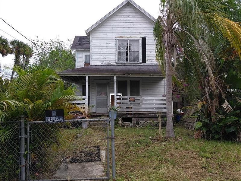 1st image of 713 Marion St