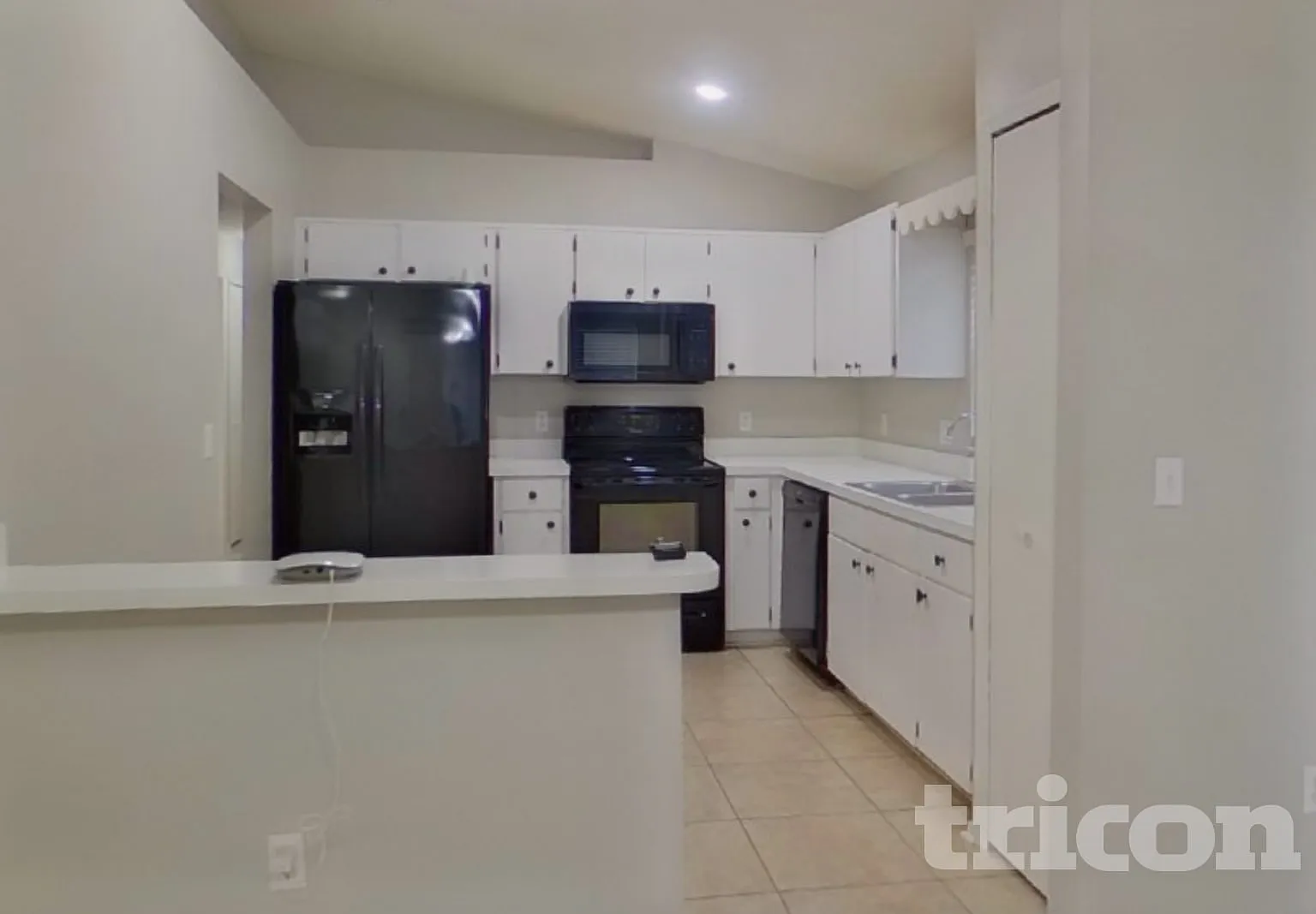 1248 E Cleveland Avenue Apopka FL — Photo 4