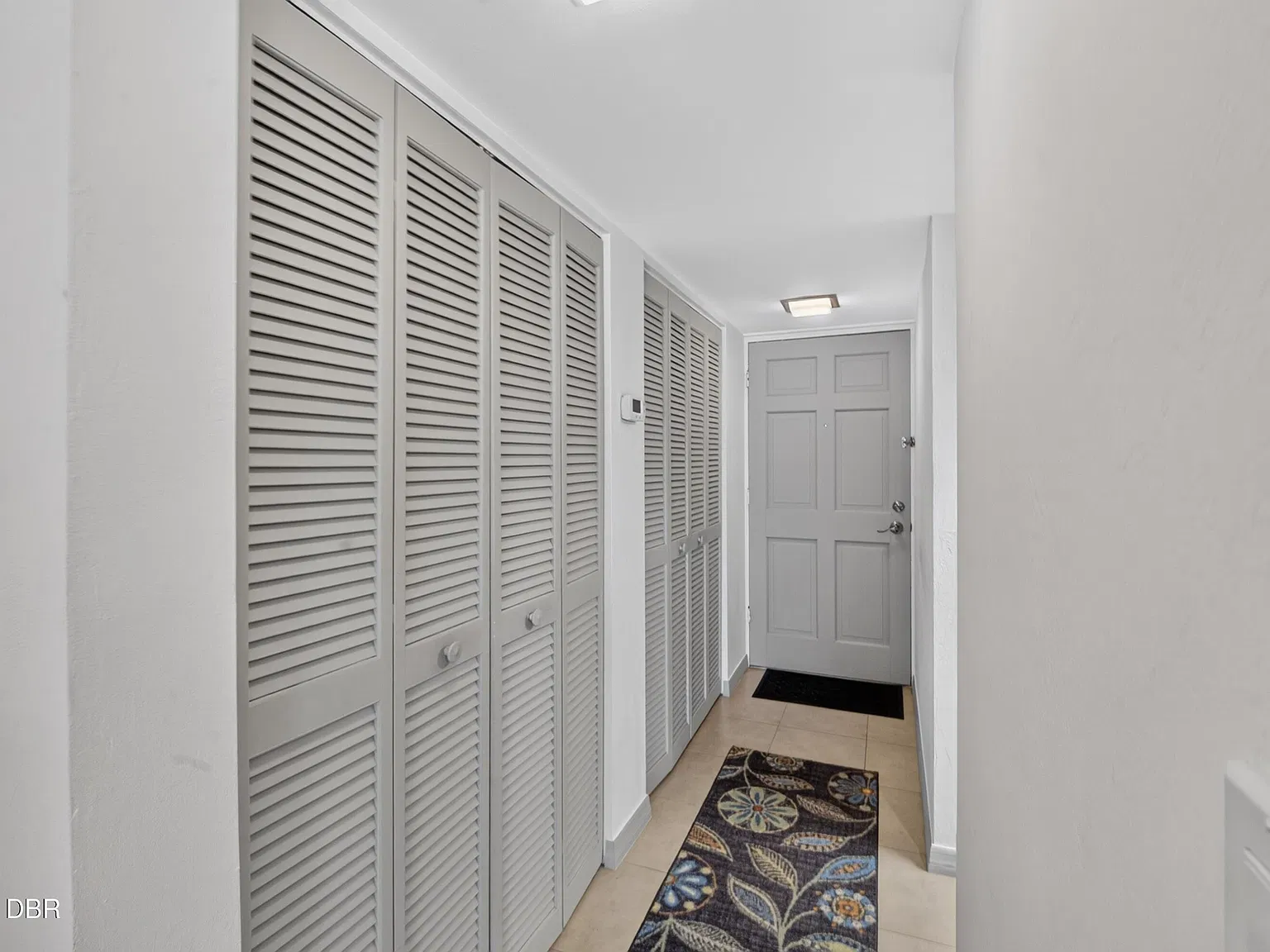3131 S Ridgewood Ave — Photo 3