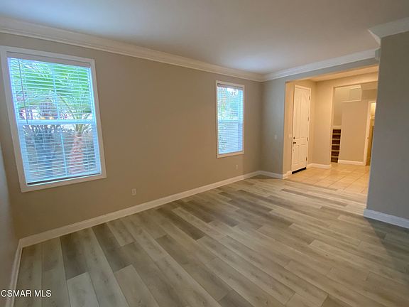 4th image of 3803 Bridgeview Ln