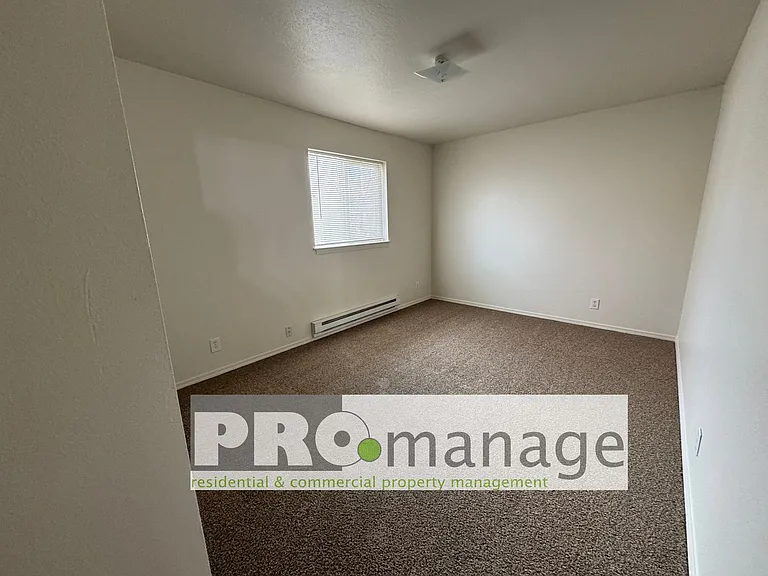2185 Stace St #2 — Photo 12
