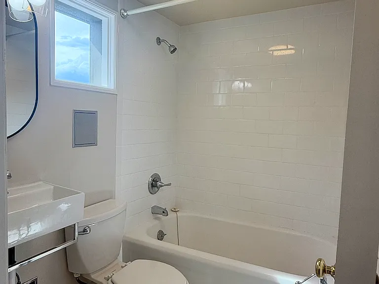 1345 N Franklin St #3 — Photo 13