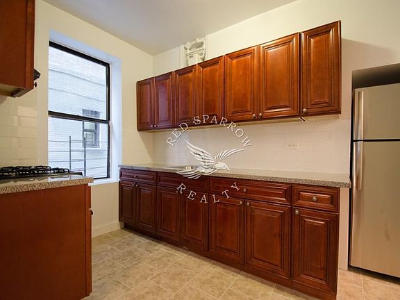 3rd image of 240 Audubon Ave APT 3