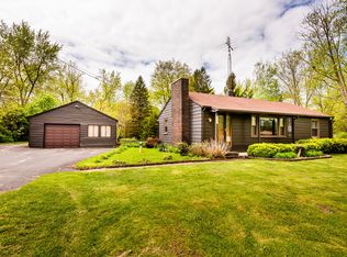 986 Greenfield Ave, Saint Joseph, MI 49085