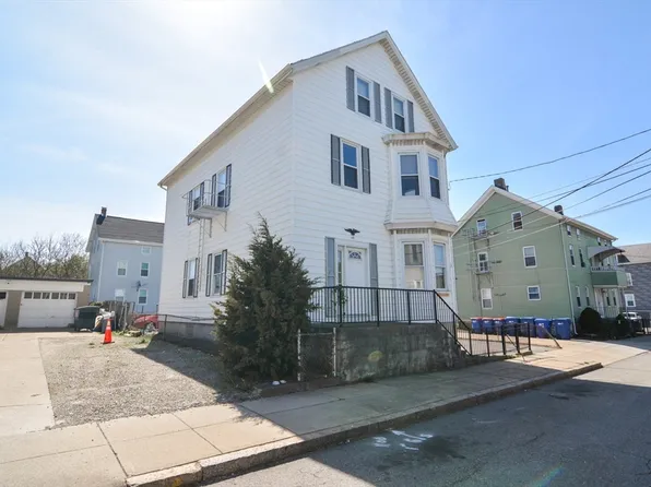 49 Plain St, Fall River, MA 02723