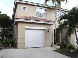 381 SW 122nd Ter, Hollywood, FL 33025