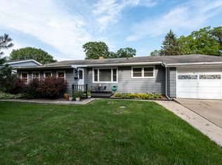 733 Geddes Ave, Winthrop Harbor, IL