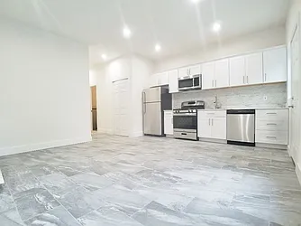 Rented by Next Door Realty NYC