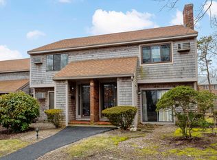 52 Townhouse Ter #52, Barnstable, MA 02630