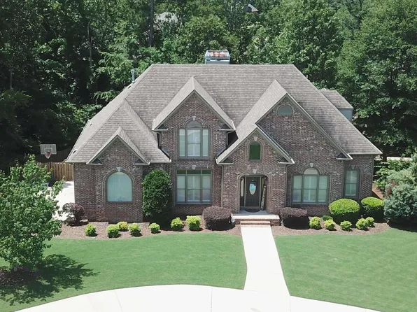 900 Timberline Cir, Calera, AL 35040