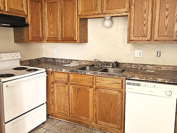 3rd image of 607 N 20th St APT 201