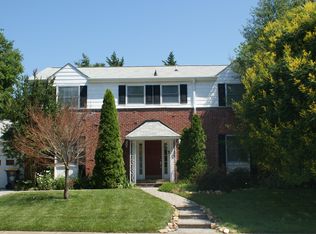 106 Country Club Dr, Newark, DE 19711