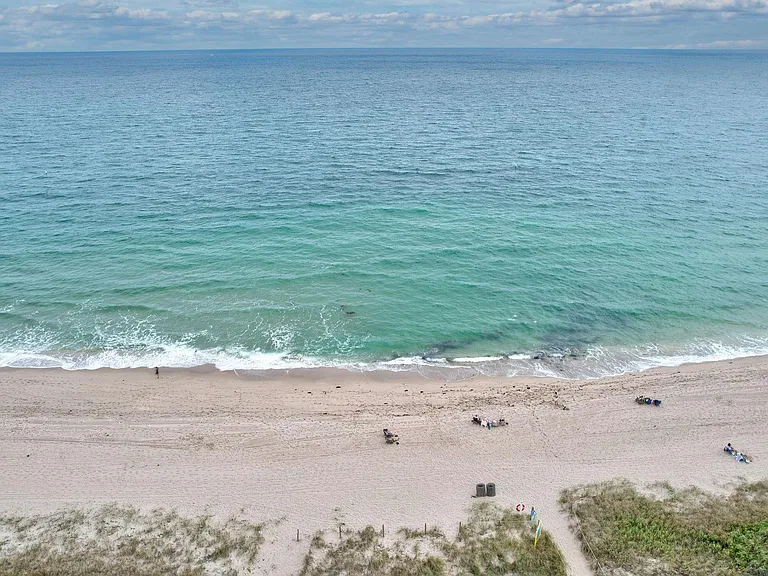 4548 N Ocean Dr #3 — Photo 35