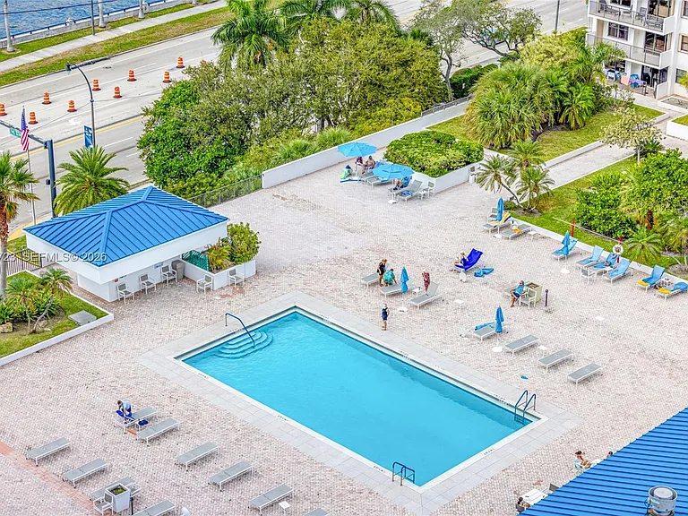 1201 S Ocean Dr #1903S — Photo 32