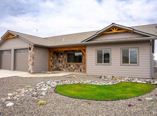 2215 Powers Dr, Lewiston, ID 83501
