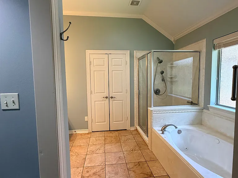 5706 Andover Dr — Photo 17