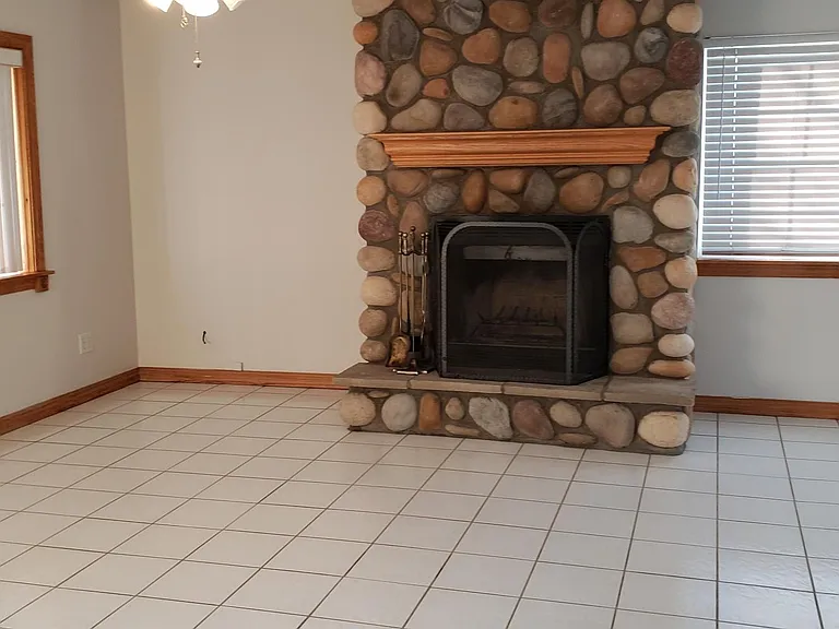 7412 W 128th Pl — Photo 9
