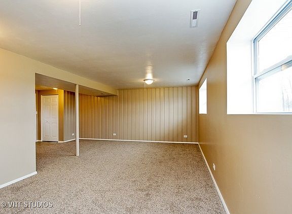 4th image of 118 Forest Glen Dr