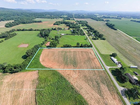 2nd image of 5AC Steele Ln