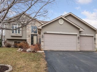 1506 Hidden Trl, Mayer, MN 55360