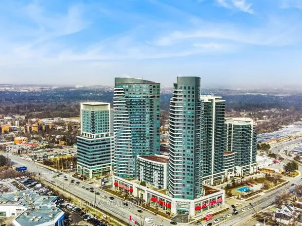 7161 Yonge St #Penthouse 15, Markham, ON L3T 0C8