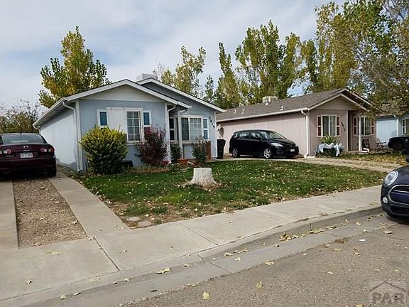2nd image of 3019 Acero Ave