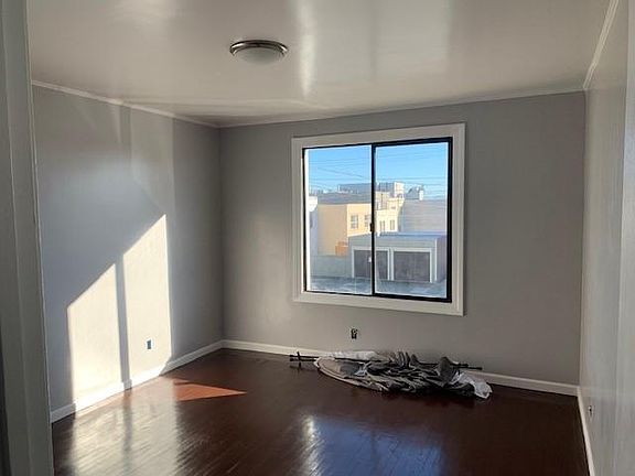 2nd image of 926 Santiago St #926