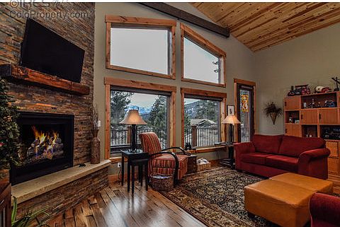 Great Room Wall of Windows