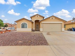 14181 Rudy Valdez Dr, El Paso, TX 79938