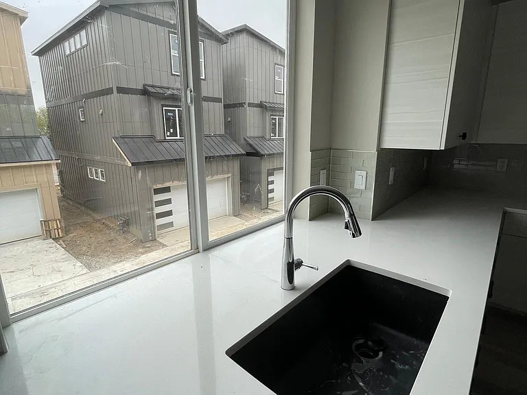 6025 Ames St — Photo 3
