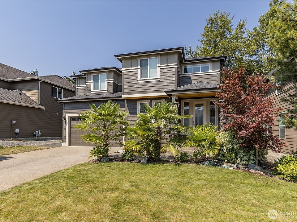 1st image of 13302 80th Avenue E