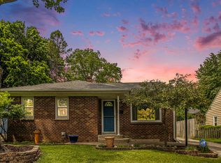 2628 Wellington Rd, Kalamazoo, MI 49008