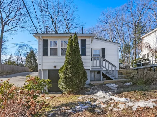 62 Hunter Ave #62, Hudson, MA 01749