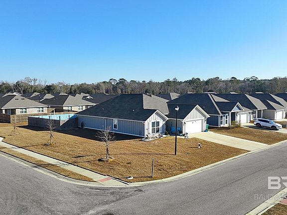 4th image of 1186 Hayward Loop