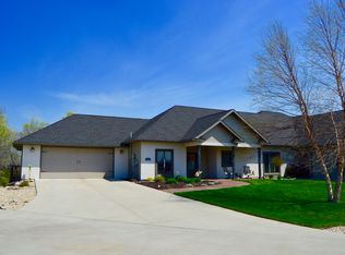 2330 N Langdon St, Mitchell, SD 57301