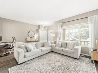 3229 Cherry Cres SW, Edmonton, AB T6X 1Y5