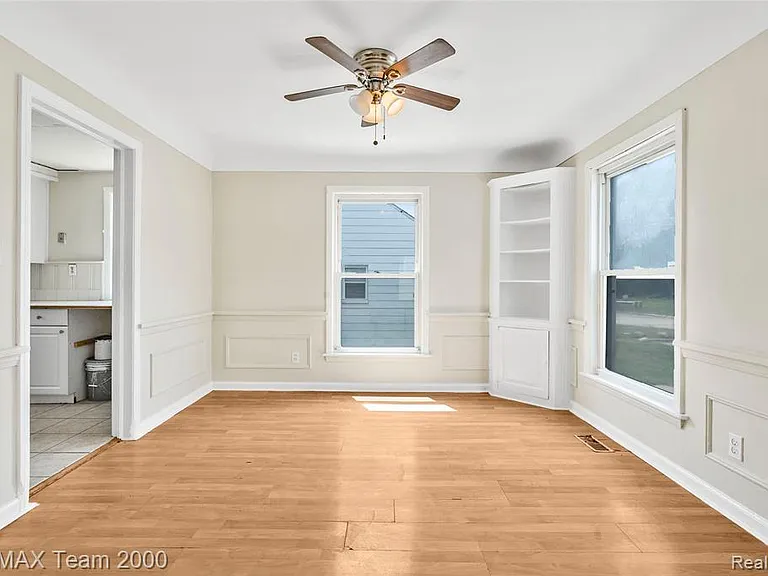 2607 Weithoff Ct — Photo 6