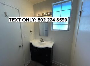 18807 Cantlay St, Reseda, CA 91335