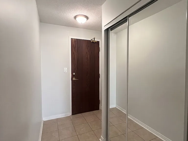 4850 Glen Erin Dr #401 — Photo 3