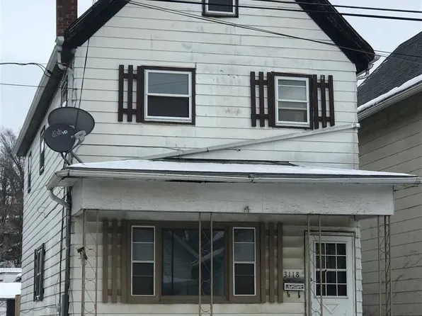 3118 Jackson St, Dubuque, IA 52001