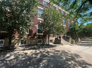 212 45th St UNIT 2G, Pittsburgh, PA 15201