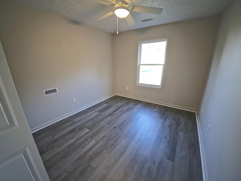 876 E Meadowlands Dr — Photo 20