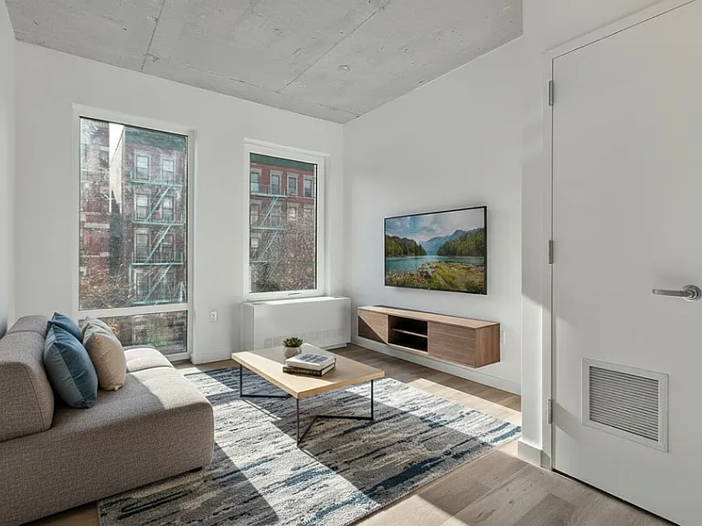 1638 Park Ave #7A — Photo 1