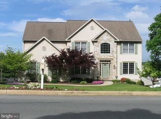 1303 Sylvan Rd, Lancaster, PA 17601