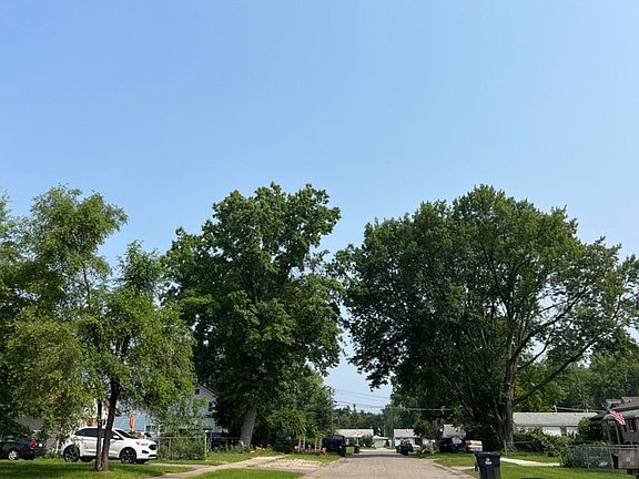 3rd image of 1339 S Karle Ave